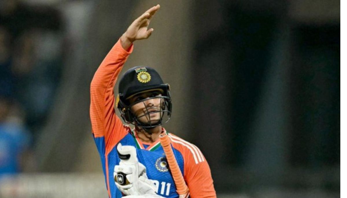 abhishek sharma hits fastest t20 century